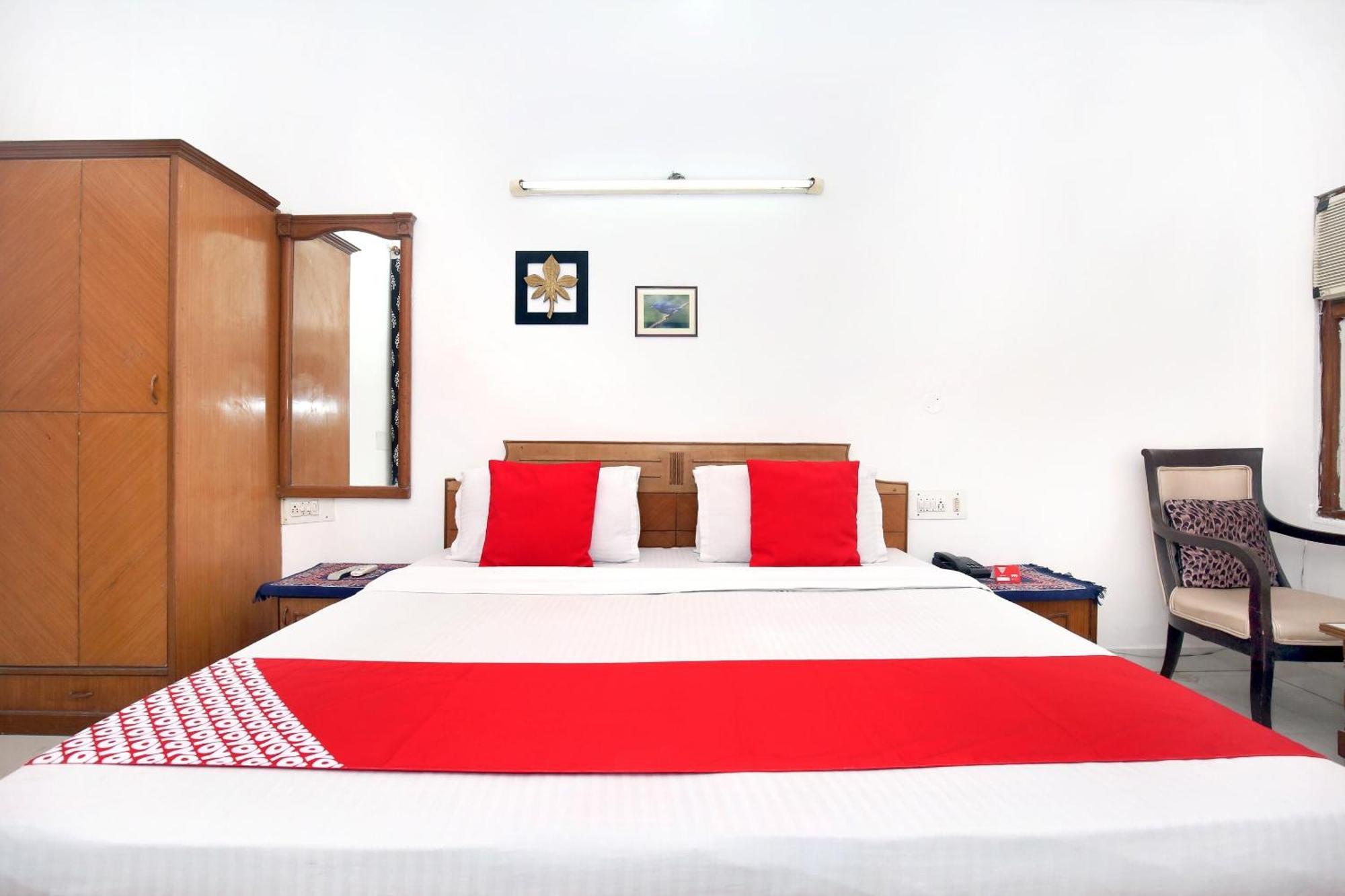 Hotel O Queensland أمريتسار المظهر الخارجي الصورة