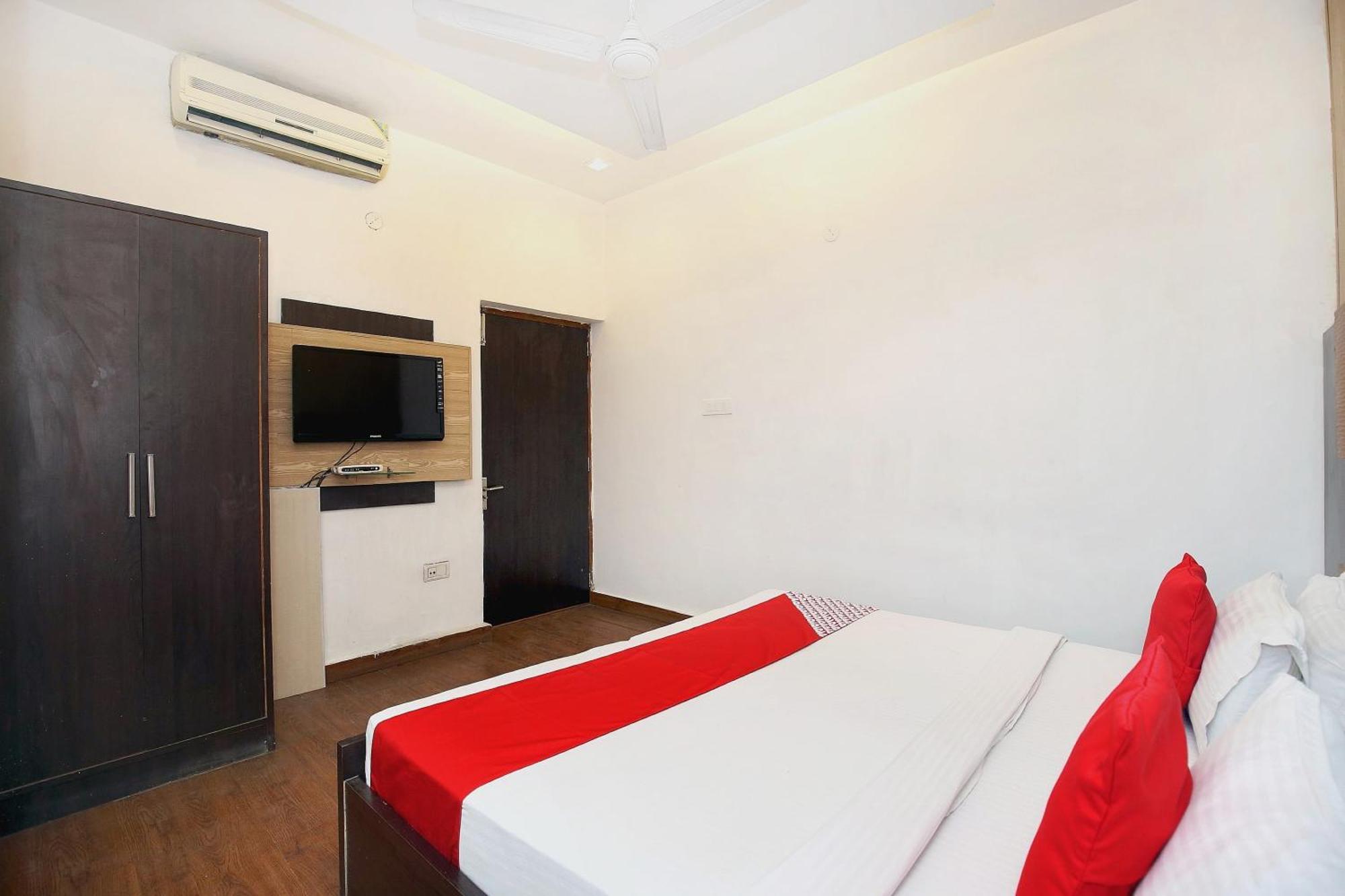 Hotel O Queensland أمريتسار المظهر الخارجي الصورة